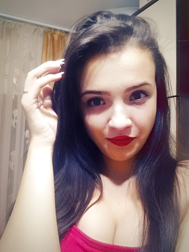 Оксана привлекальеная девушка из Павлово цена от 10000 руб