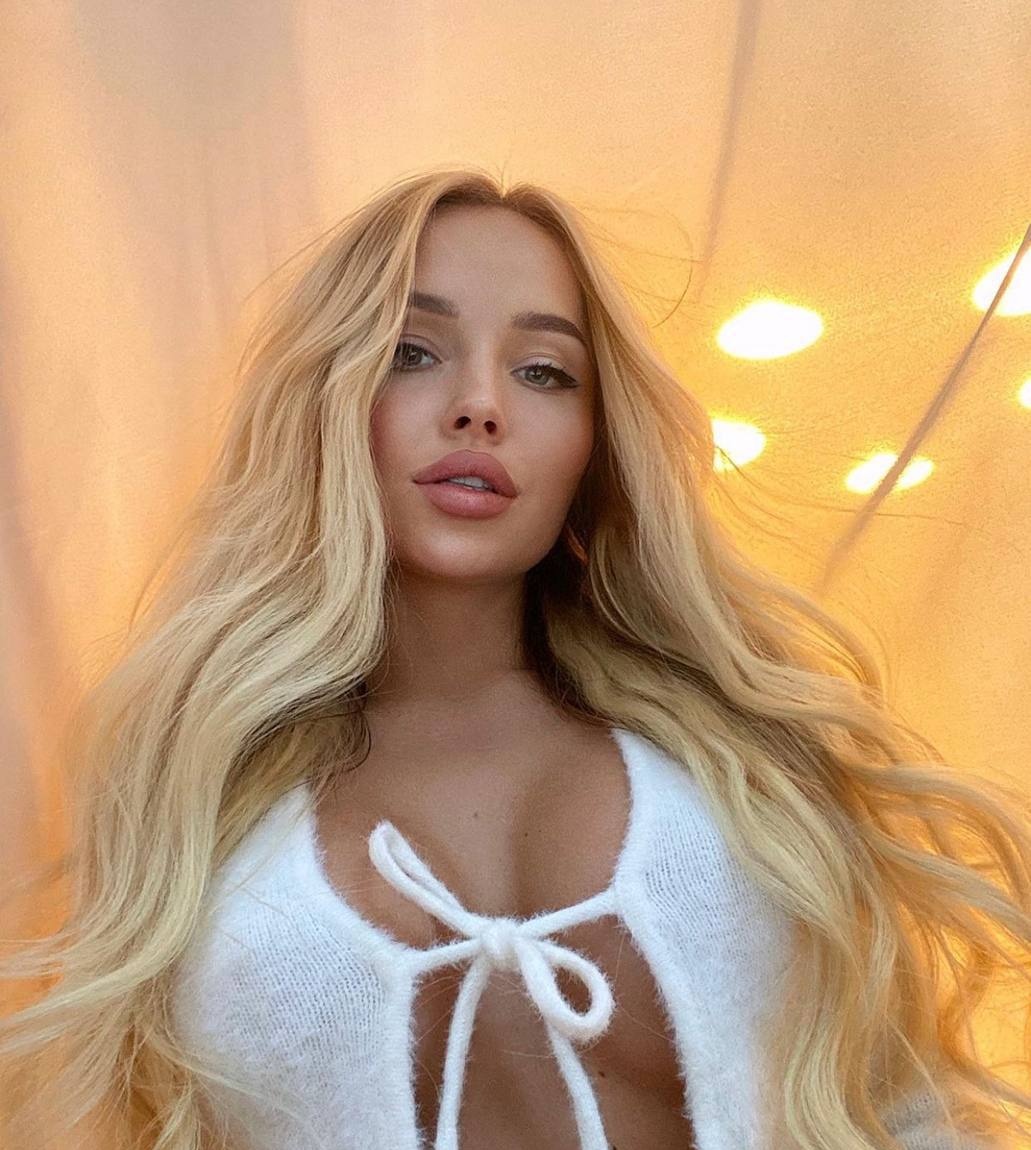 Надежда привлекальеная девушка из Павлово цена от 3500 руб