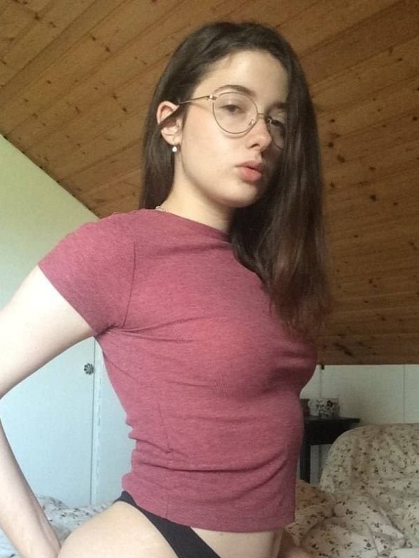 Ольга привлекательная девушка из Павлово цена от 3000 руб